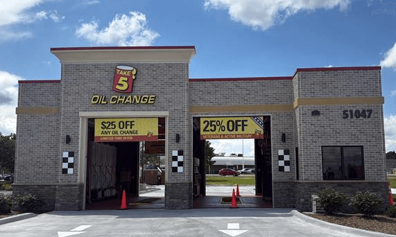 New Take 5 Oil Change in Chesterfield