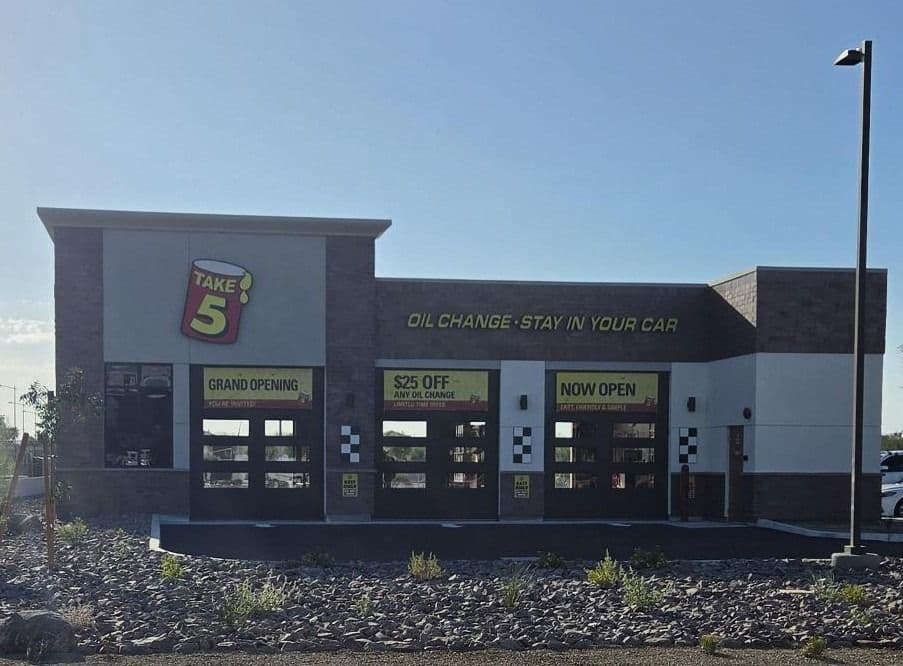 New Take 5 Oil Change in Surprise (16771 W Bell Rd.)