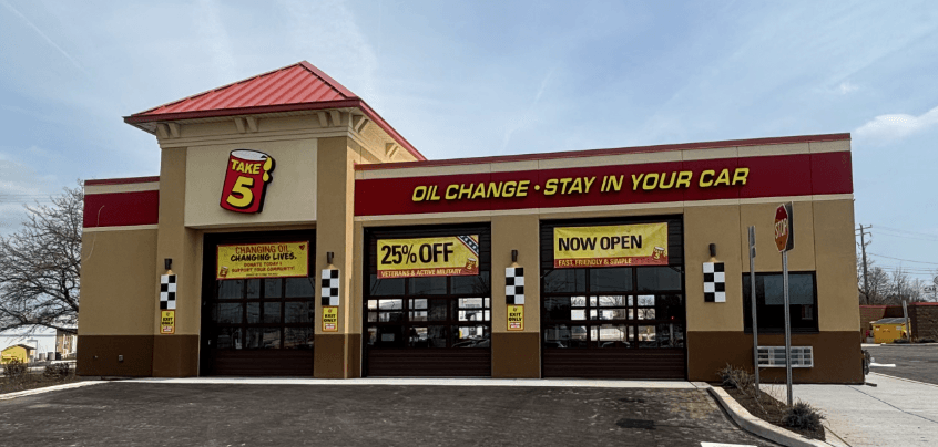 Take 5 Oil Change Appoints Driven Brands Leader Phil Hoblet as Senior Vice President of Franchise (22)