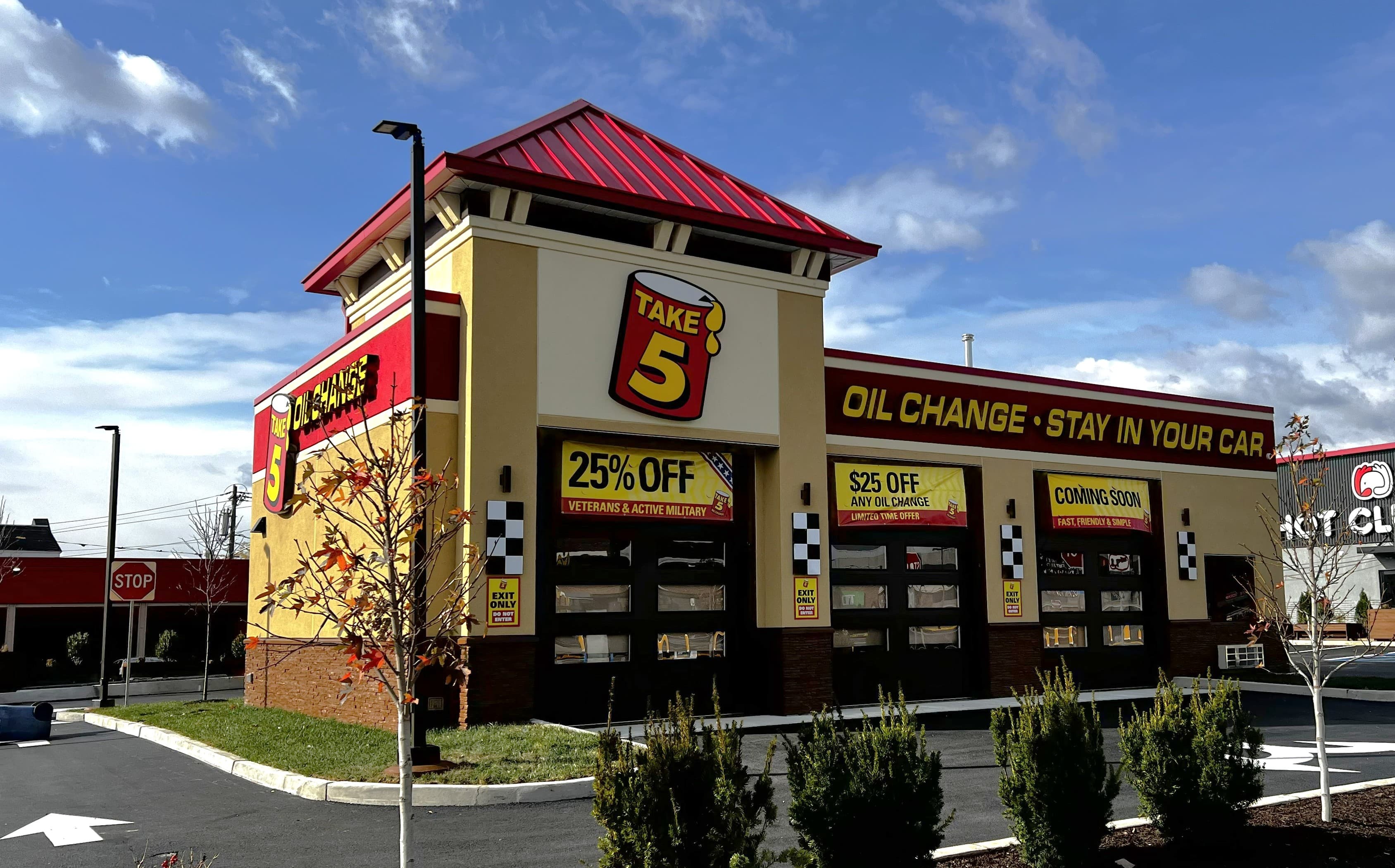 Take 5 Oil Change Opens First Philadelphia Shop, Announces December Charitable Event