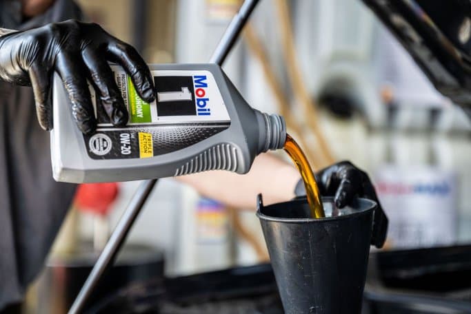 Synthetic Oil vs Conventional Oil What's the Difference