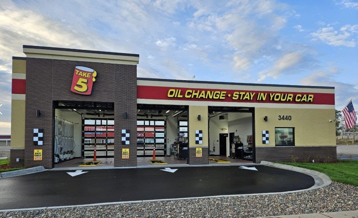 Take 5 Oil Change Opens First St. Cloud, MN Location, Bringing 10-Minute Stay-in-Your-Car Service to the Community