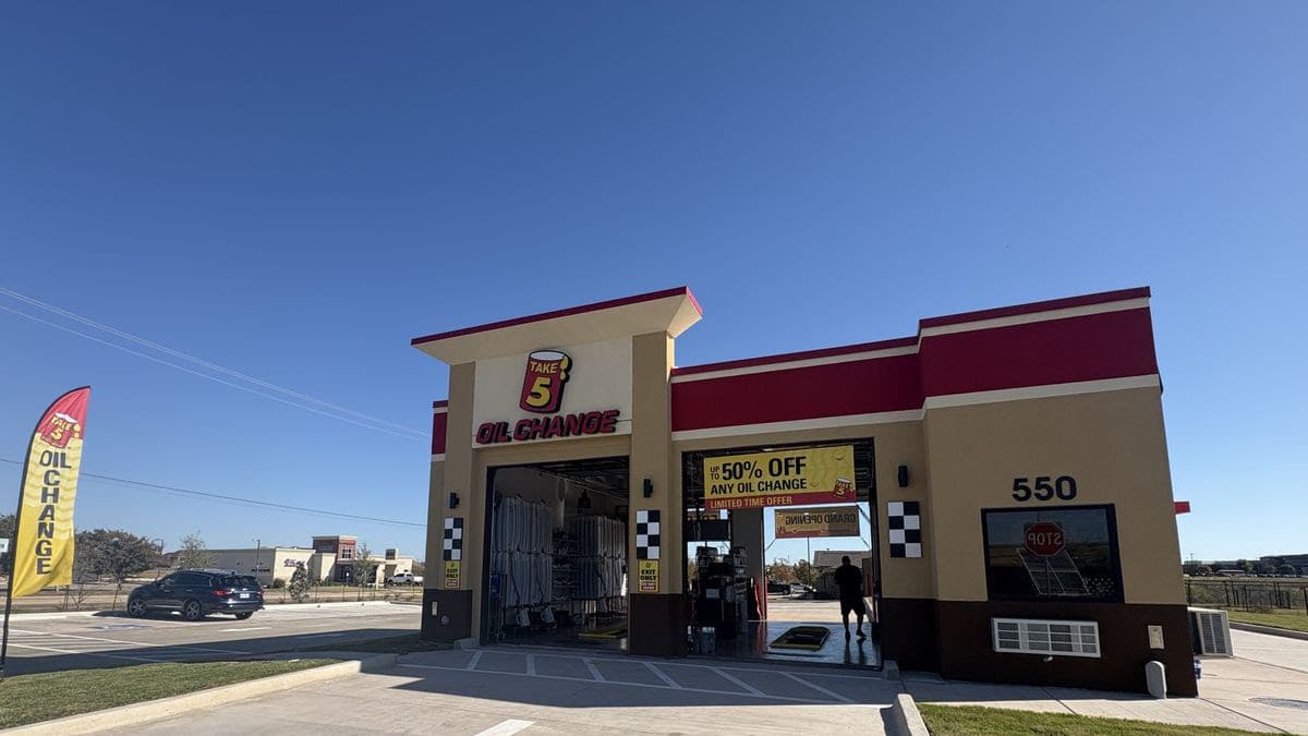 Take 5 Oil Change Opens First Forney, Texas Location, Bringing 10-Minute Stay-in-Your-Car Service to the Community