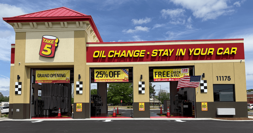 Take 5 Oil Change Appoints Driven Brands Leader Phil Hoblet as Senior Vice President of Franchise (31)